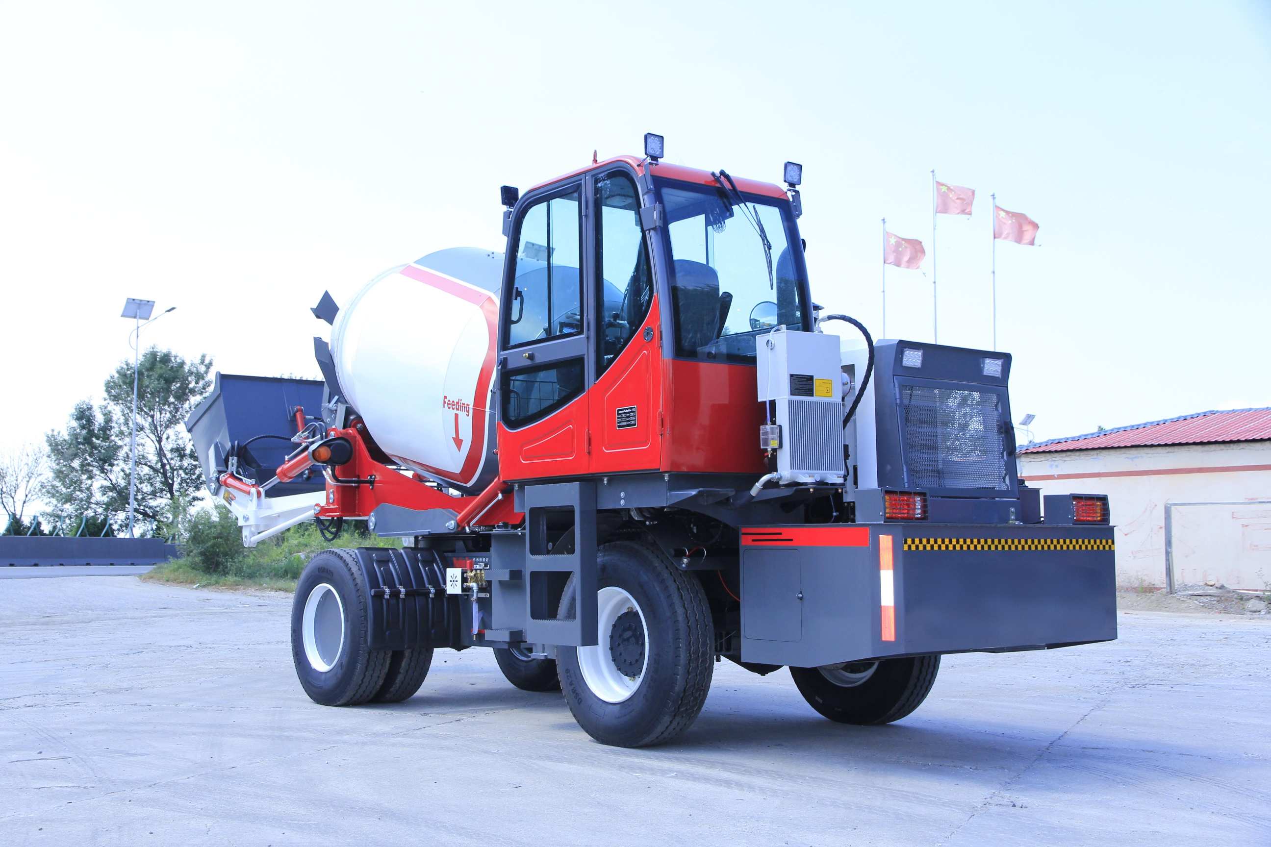 5.5 m³ concrete mixer truck