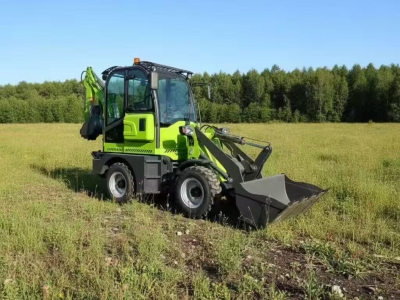 2.8 Ton backhoe loader